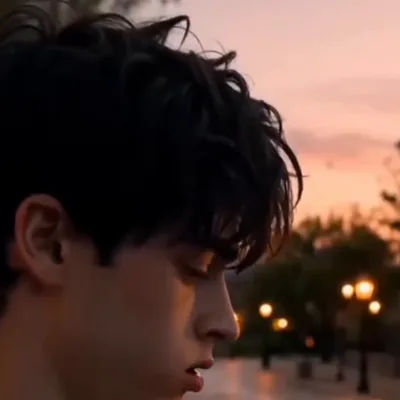 Aaron character portrait from the show