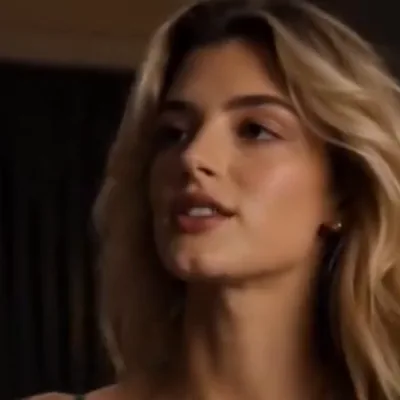Serena character portrait from the show