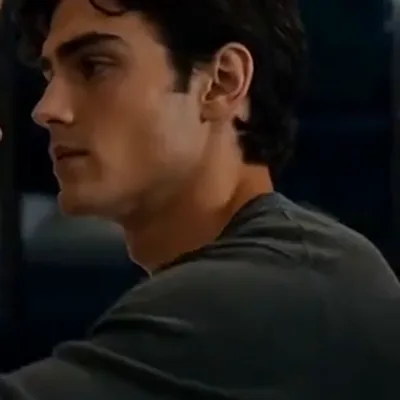 Sam character portrait from the show