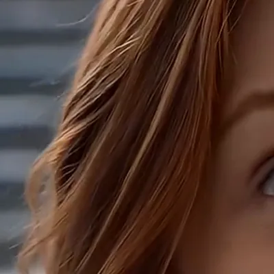 Luna character portrait from the show