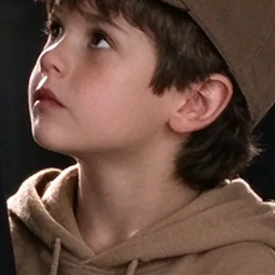Elias character portrait from the show