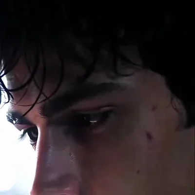 Damon character portrait from the show