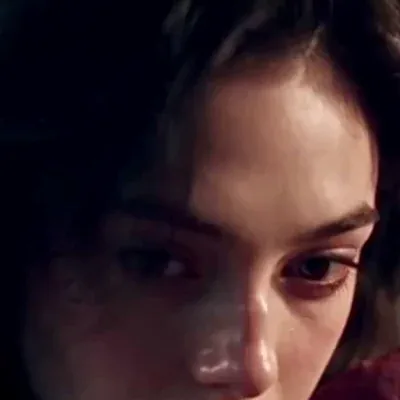 Elena character portrait from the show