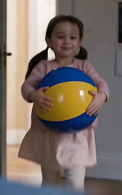 Frame ep05-f00 from episode 5 — Fallon comes to play with her ball (ep5; subtitles as aired — Ronan, get up, come play ball with me.)