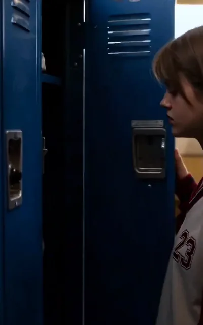 The quiet beat between rounds — Zoe leaning on the open locker, eyes closed, the reborn heiress alone with her ledger